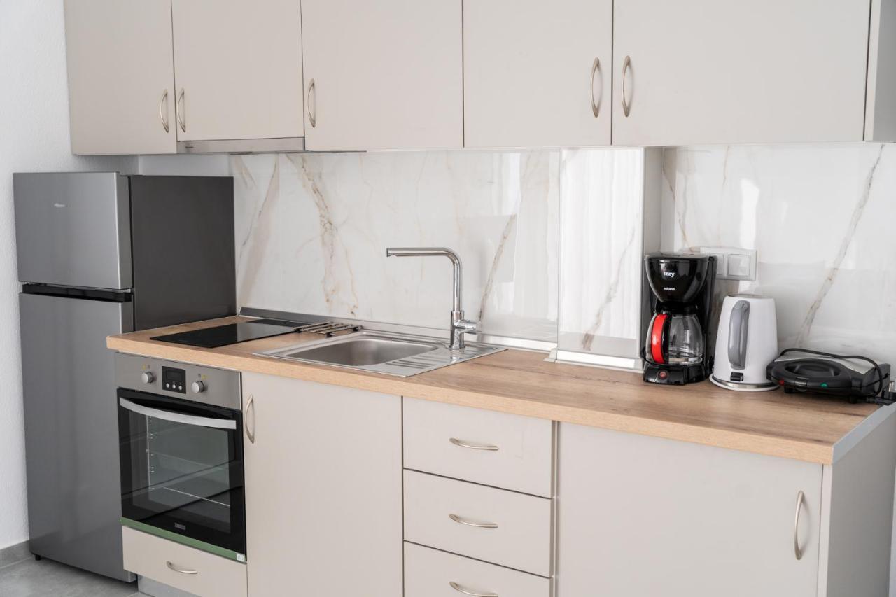 Dionysos Residential Complex Appartement Ofrínion Buitenkant foto