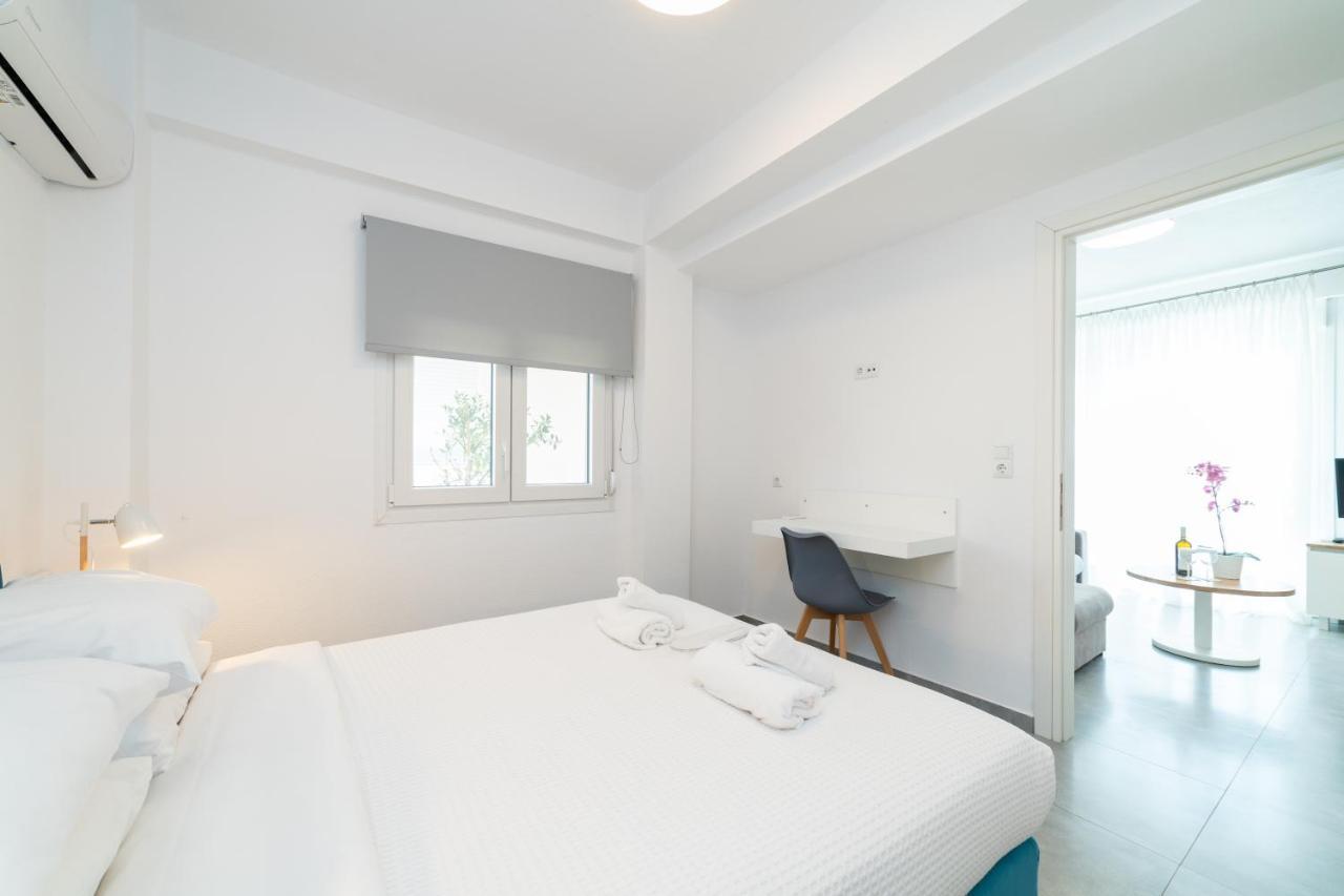 Dionysos Residential Complex Appartement Ofrínion Buitenkant foto